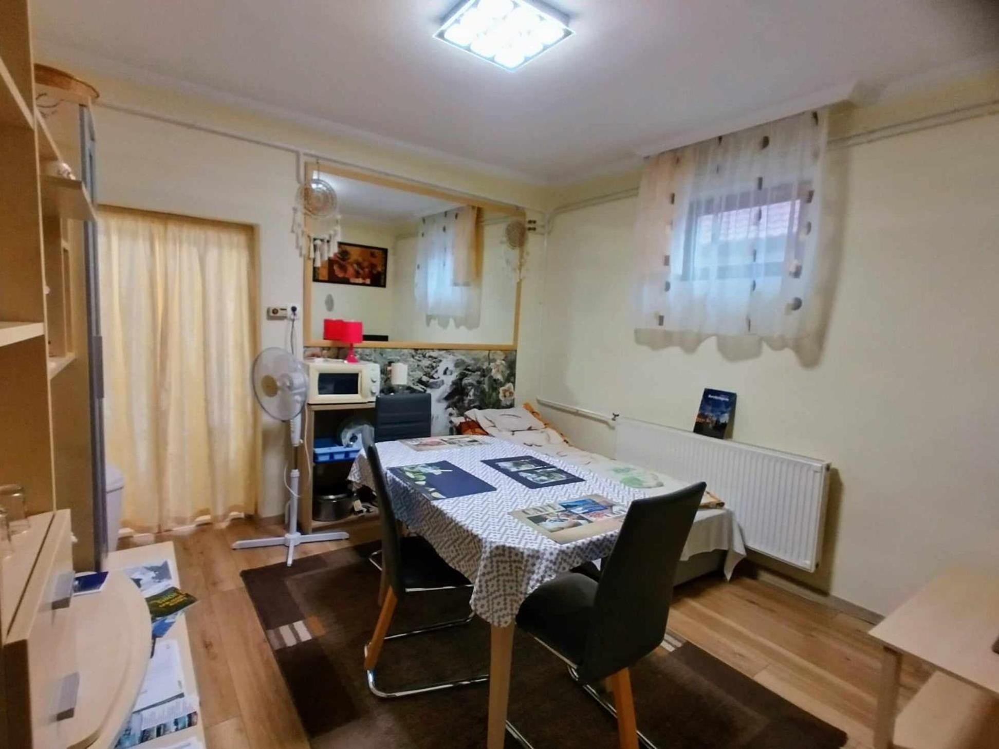 Bundik Vendeghaz Apartment Berettyoujfalu Ngoại thất bức ảnh