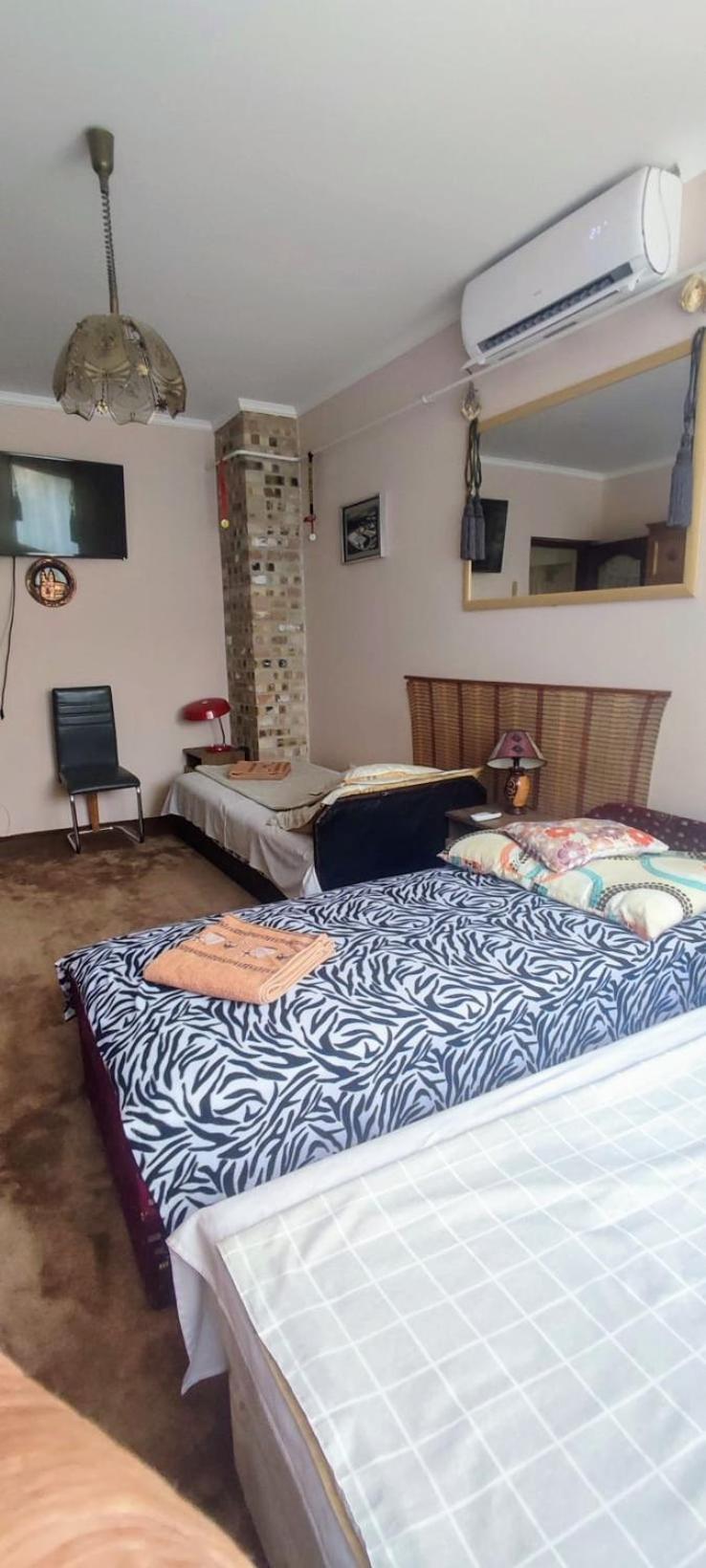 Bundik Vendeghaz Apartment Berettyoujfalu Ngoại thất bức ảnh