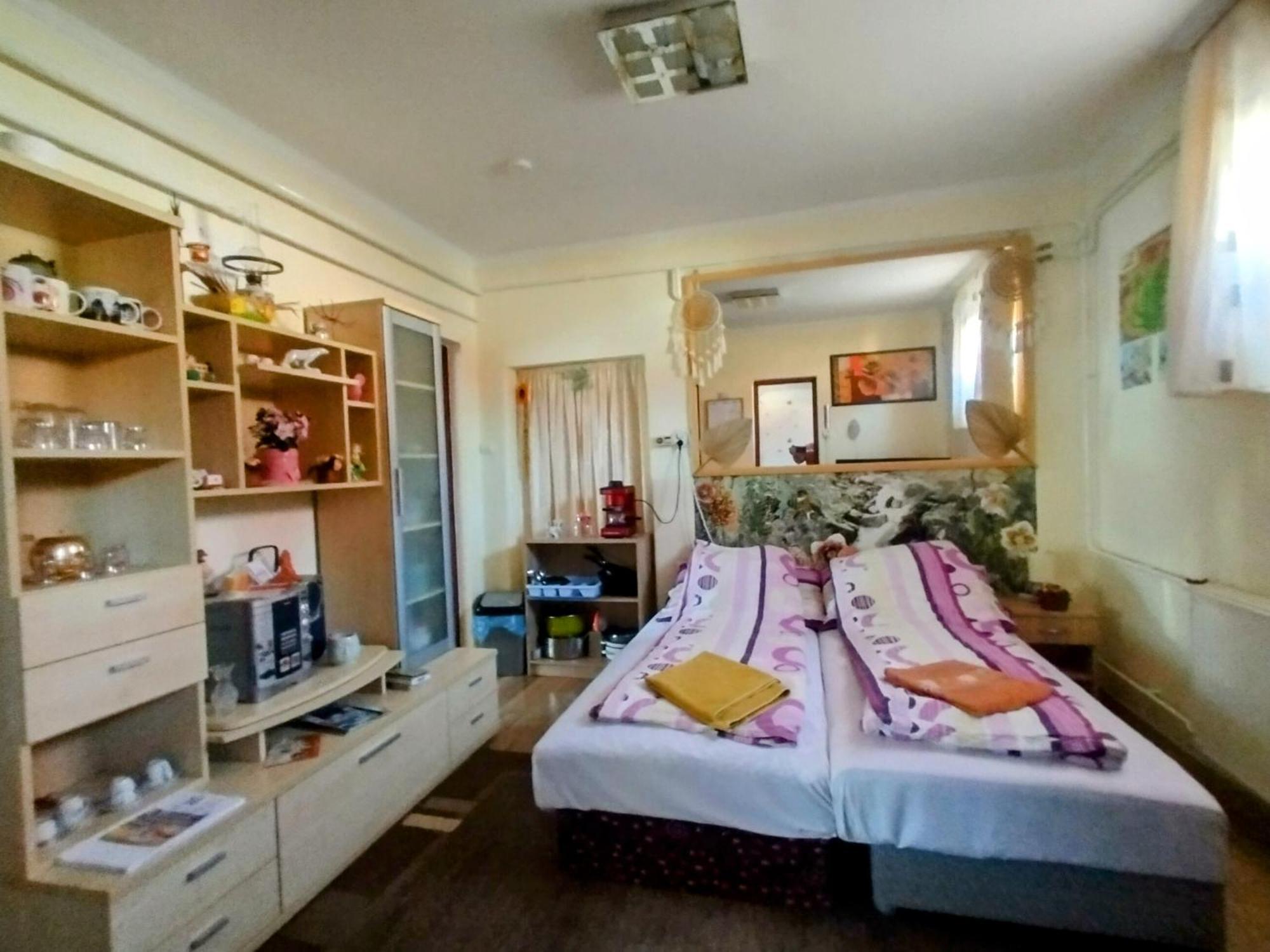 Bundik Vendeghaz Apartment Berettyoujfalu Ngoại thất bức ảnh