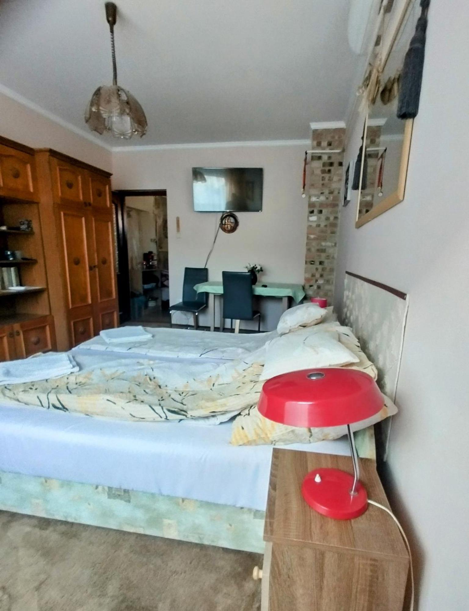 Bundik Vendeghaz Apartment Berettyoujfalu Ngoại thất bức ảnh